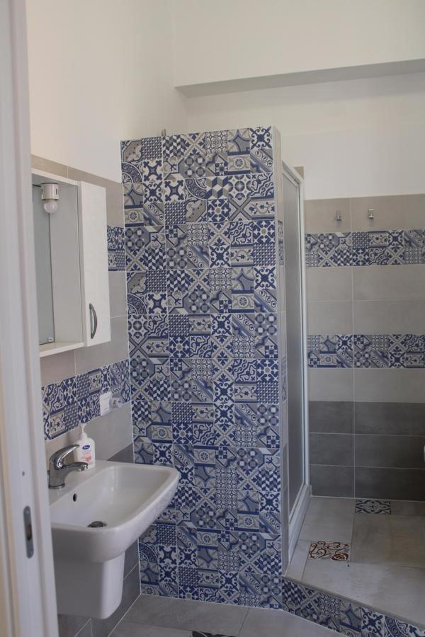 Ferienwohnung La Stanza Vicino Al Mare , Una Camera Da Letto E Bagno Con Balcone Vista Mare Balestrate Exterior foto